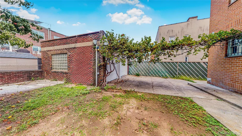 20-62 49th Street Astoria, NY 11105