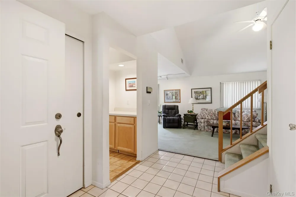113 Scarlett Drive Commack, NY 11725