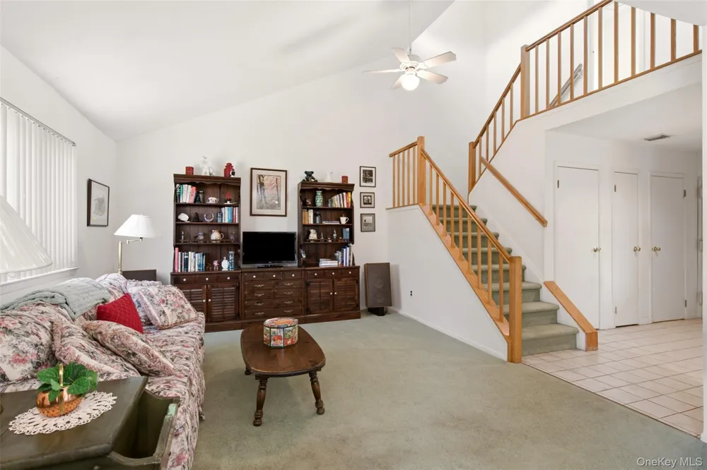 113 Scarlett Drive Commack, NY 11725