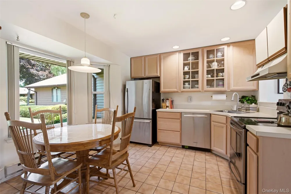 113 Scarlett Drive Commack, NY 11725
