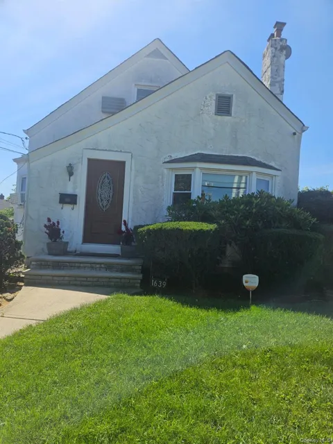 1639 1639 EMPIRE STREET #HOUSE RENTAL