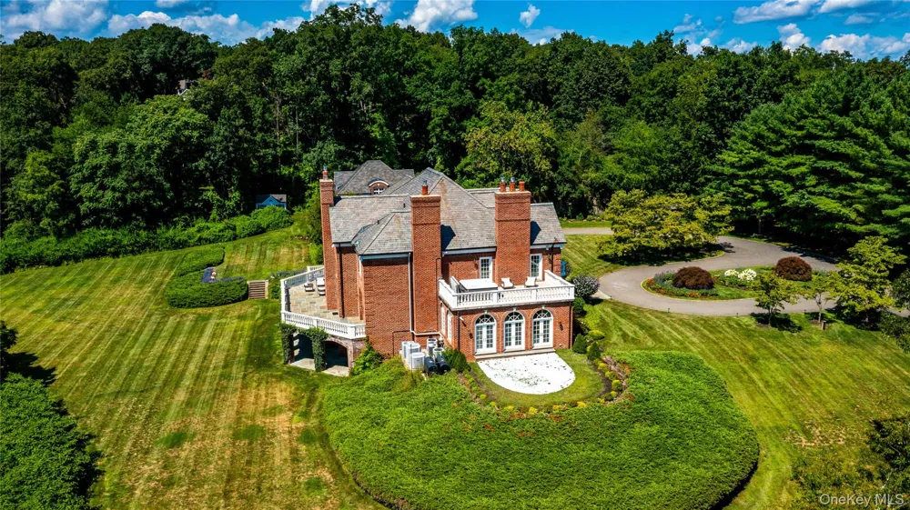 778 Sleepy Hollow Road Briarcliff Manor, NY 10510