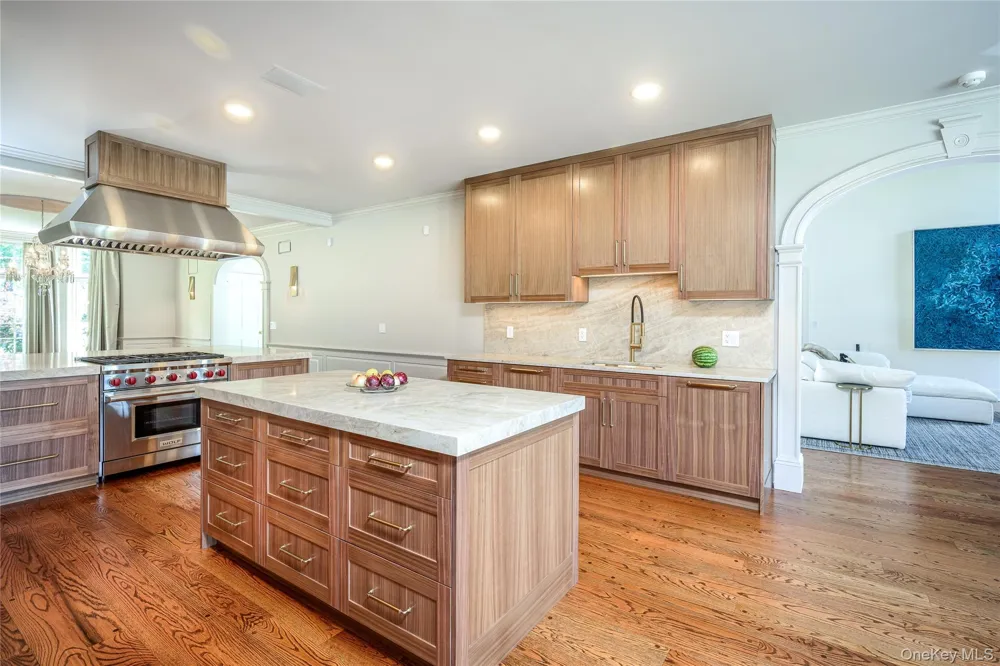 778 Sleepy Hollow Road Briarcliff Manor, NY 10510