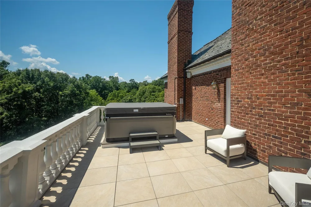 778 Sleepy Hollow Road Briarcliff Manor, NY 10510