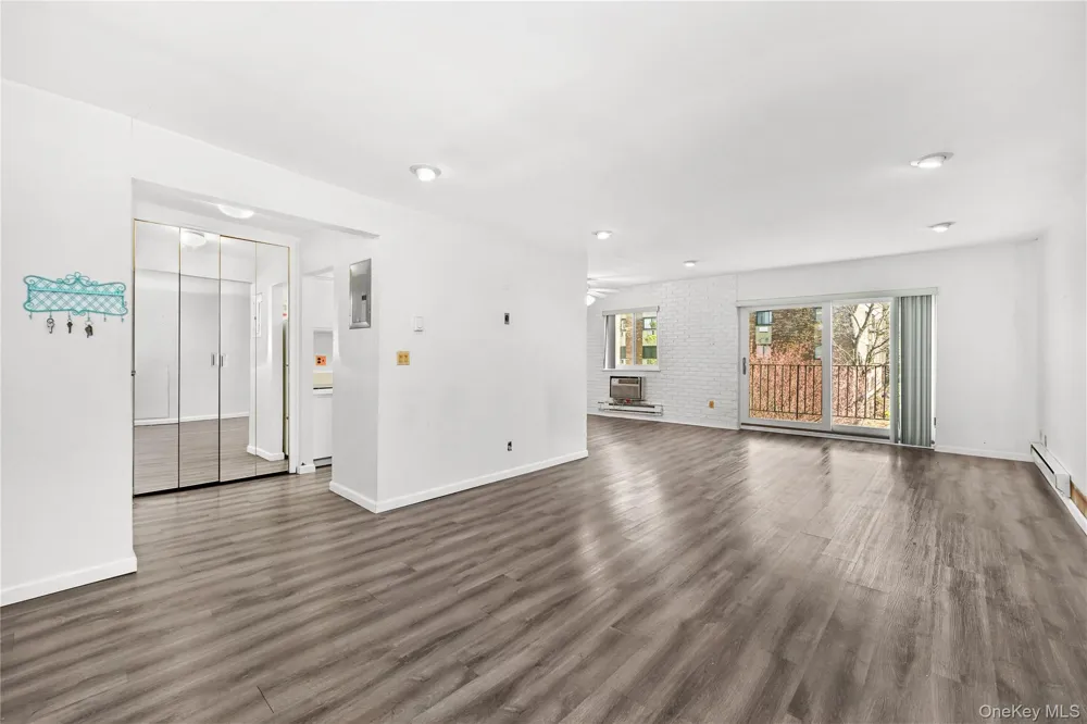 115 Dehaven Drive #302 Yonkers, NY 10703