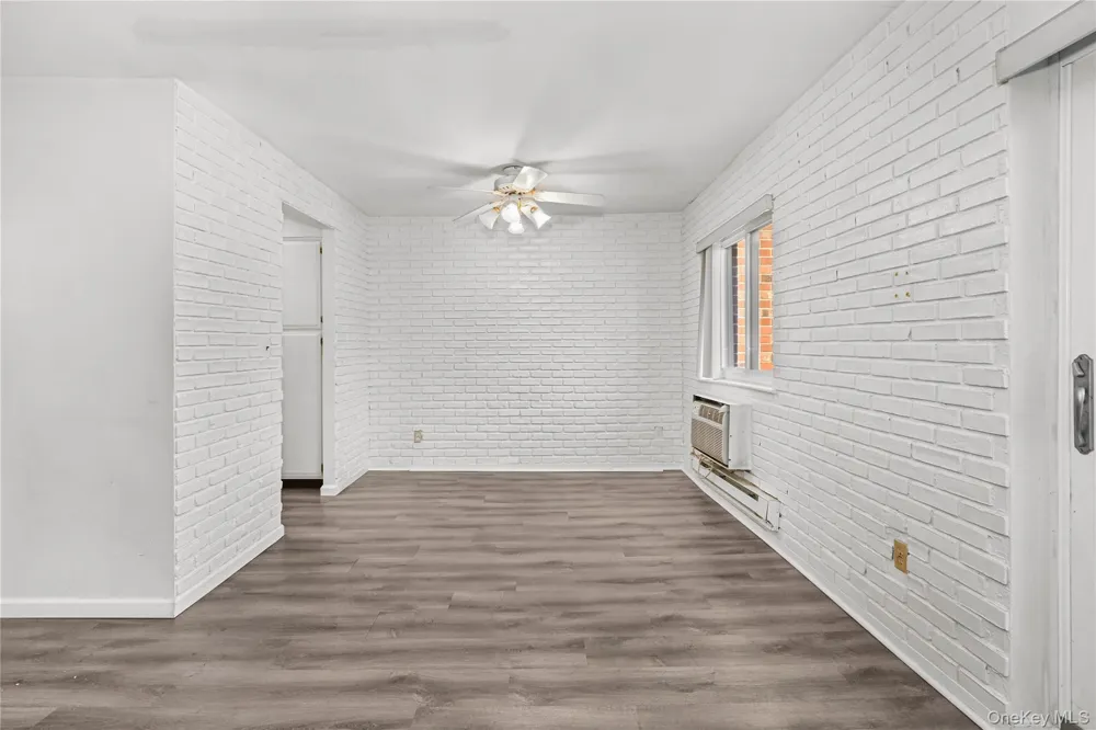 115 Dehaven Drive #302 Yonkers, NY 10703