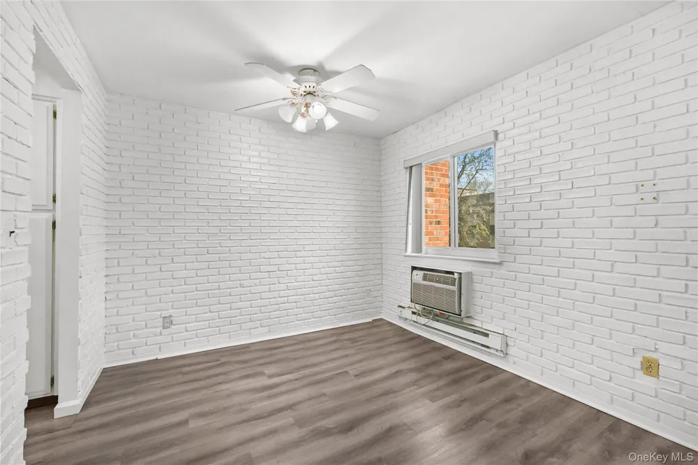 115 Dehaven Drive #302 Yonkers, NY 10703
