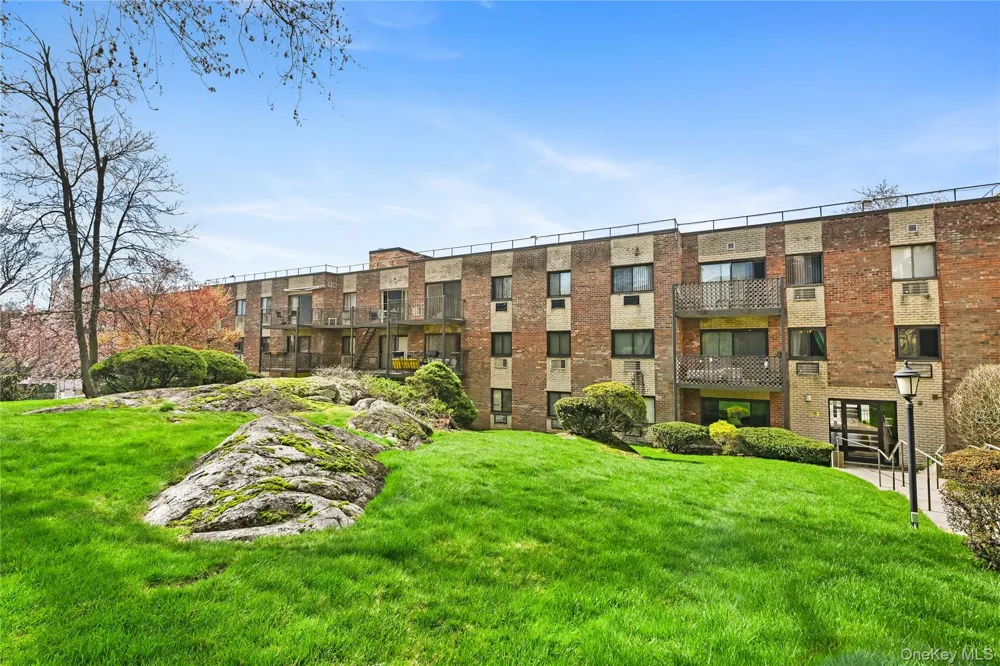 115 Dehaven Drive #302 Yonkers, NY 10703