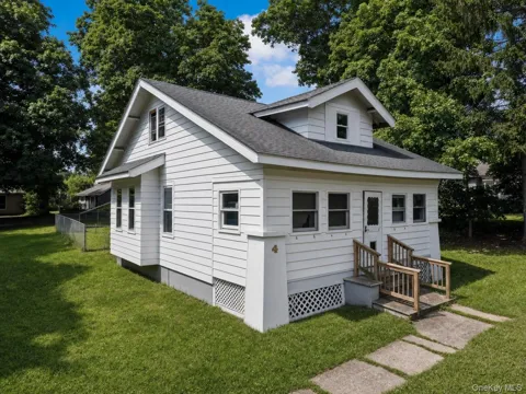 4 Grove Street