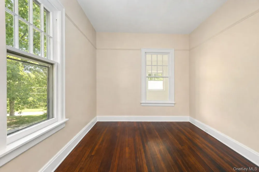 4 Grove Street Harriman, NY 10950
