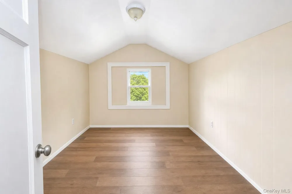 4 Grove Street Harriman, NY 10950