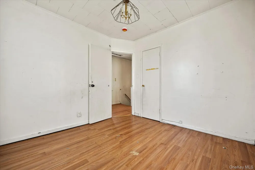 101-59 133rd Street Richmond Hill S., NY 11419