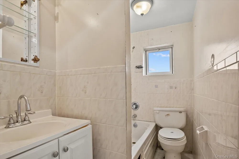 101-59 133rd Street Richmond Hill S., NY 11419