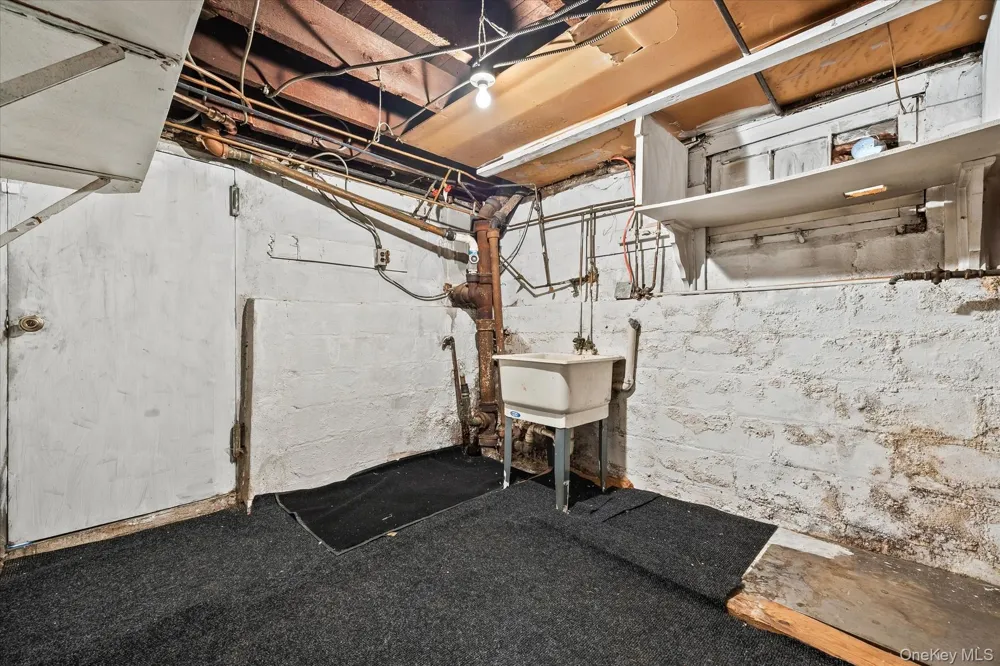 101-59 133rd Street Richmond Hill S., NY 11419