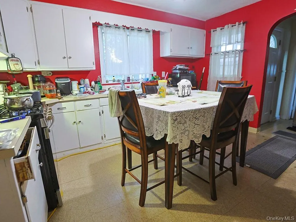 580 Route 17M Middletown, NY 10940