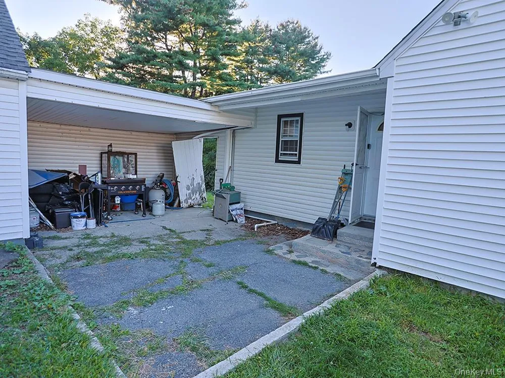 580 Route 17M Middletown, NY 10940