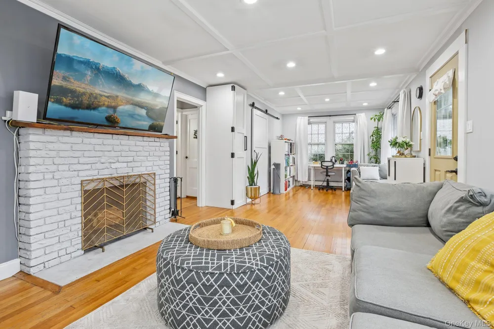 52 Prairie Avenue Suffern, NY 10901