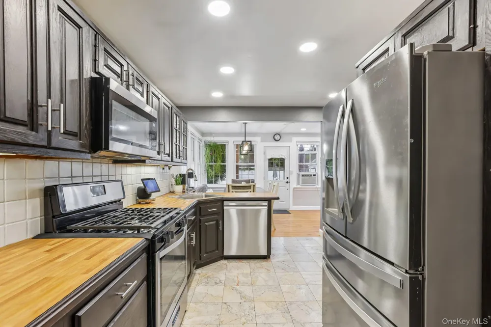 52 Prairie Avenue Suffern, NY 10901