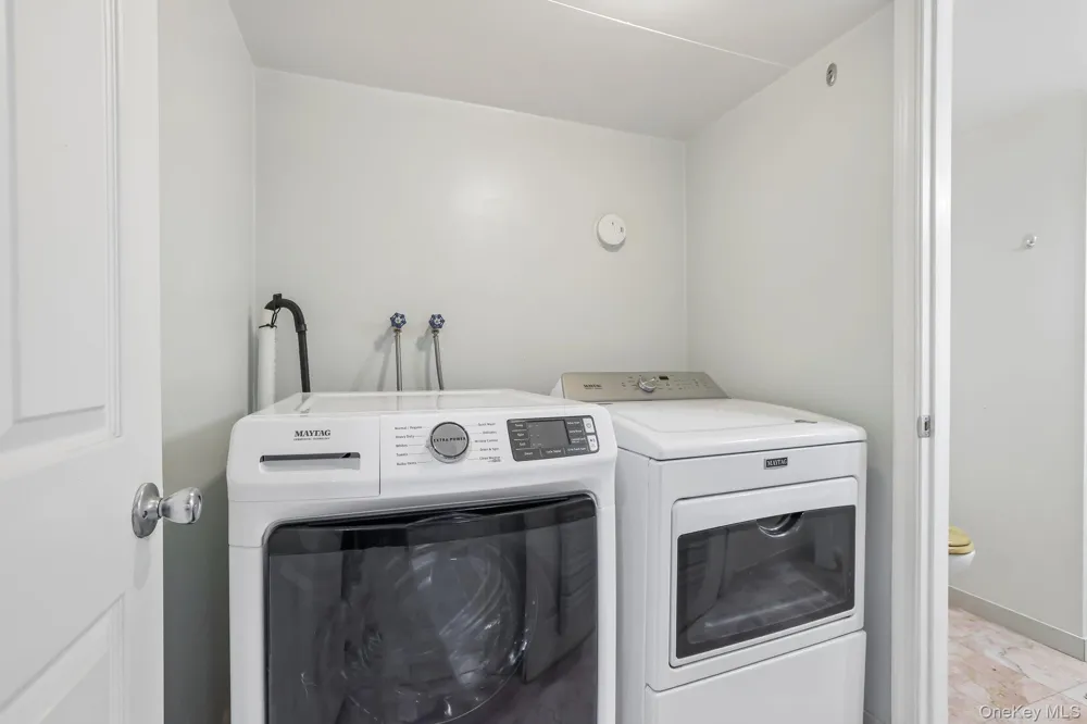 52 Prairie Avenue Suffern, NY 10901
