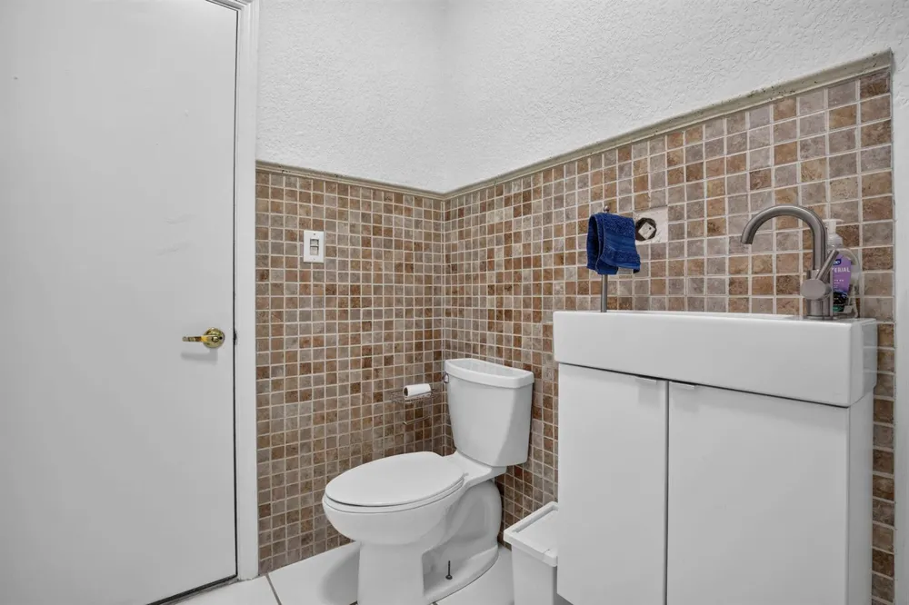 15891 SW 14TH STREET Pembroke Pines, FL 33027