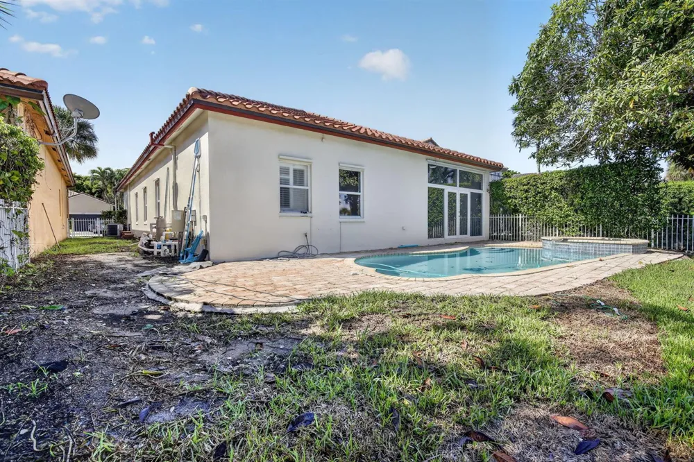 15891 SW 14TH STREET Pembroke Pines, FL 33027