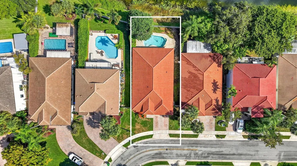 15891 SW 14TH STREET Pembroke Pines, FL 33027