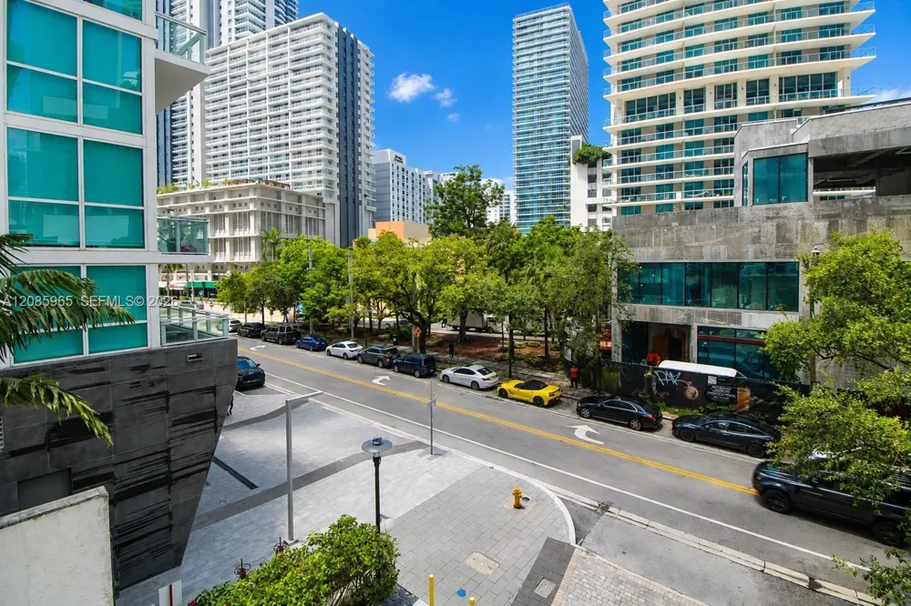 1050 Brickell Ave #222 Miami, FL 33131