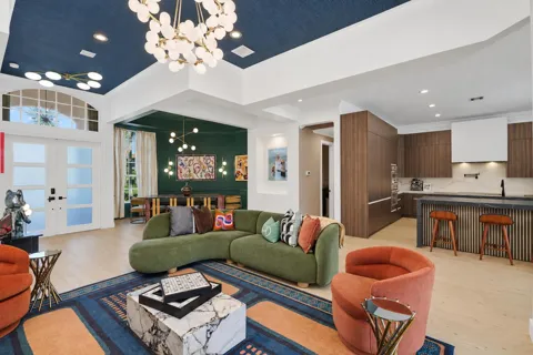 21286 FALLS RIDGE WAY