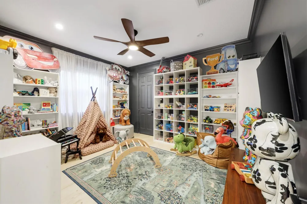 21286 FALLS RIDGE WAY Boca Raton, FL 33428