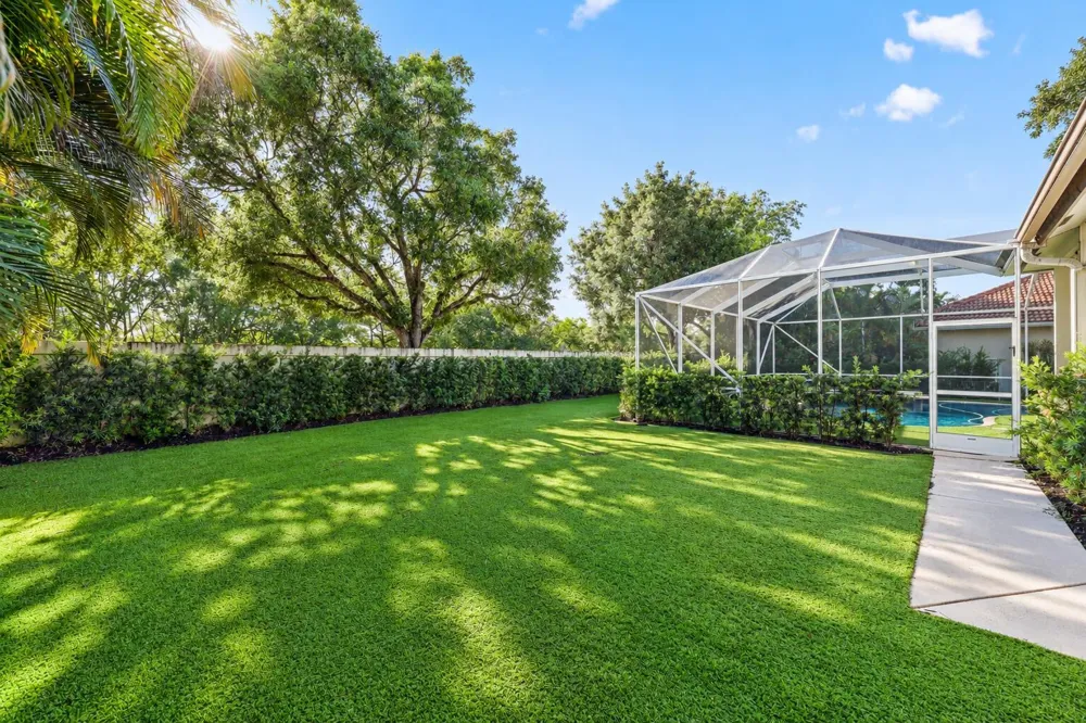 21286 FALLS RIDGE WAY Boca Raton, FL 33428