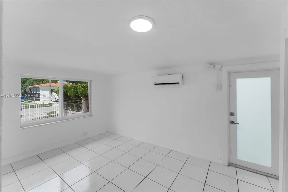201 SW 51st Ct #5 Miami, FL 33134