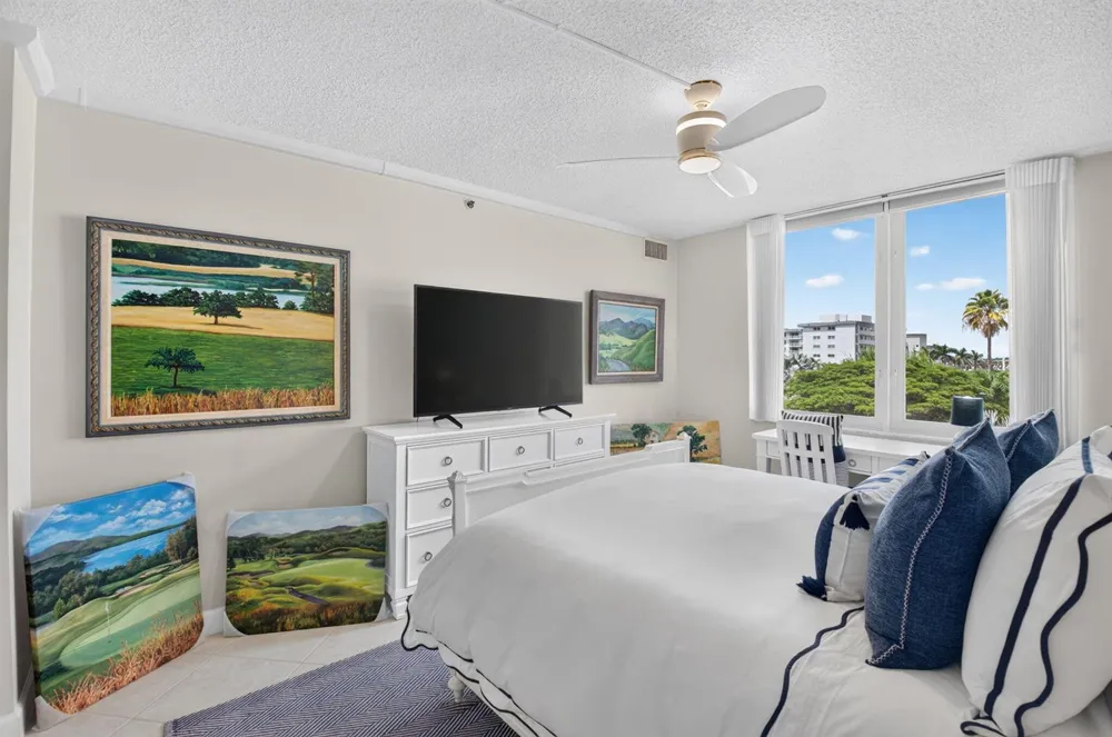 3215 S OCEAN BOULEVARD #302 Highland Beach, FL 33487