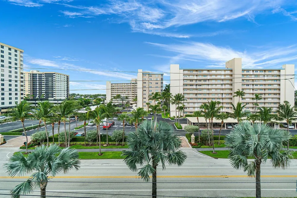 3215 S OCEAN BOULEVARD #302 Highland Beach, FL 33487