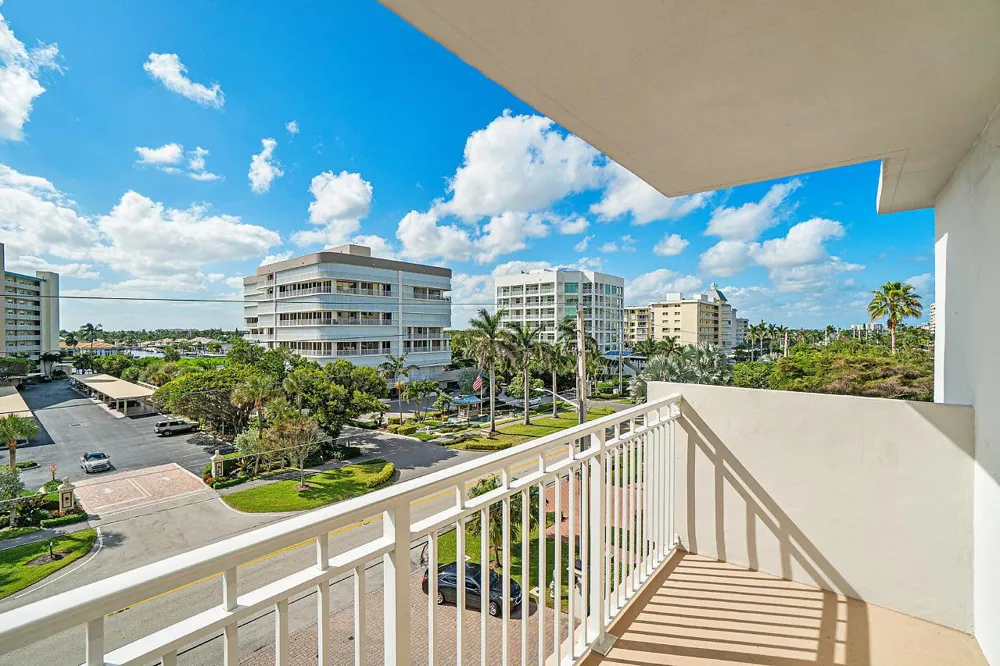 3215 S OCEAN BOULEVARD #302 Highland Beach, FL 33487