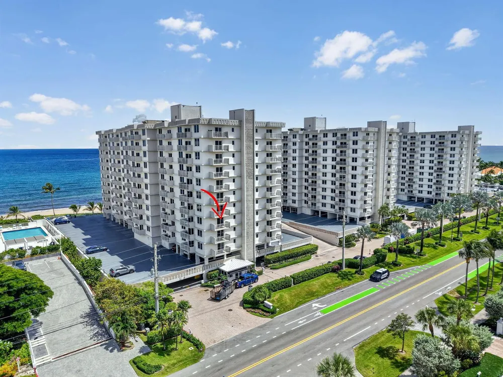 3215 S OCEAN BOULEVARD #302 Highland Beach, FL 33487