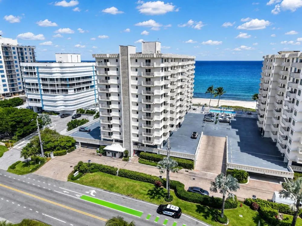 3215 S OCEAN BOULEVARD #302 Highland Beach, FL 33487