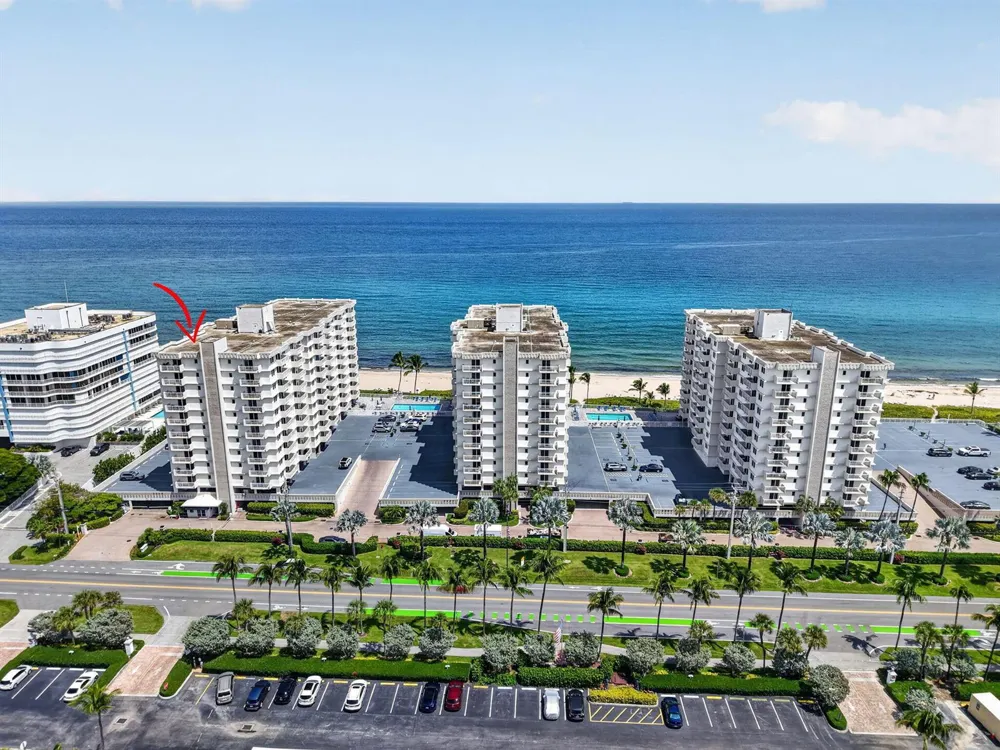 3215 S OCEAN BOULEVARD #302 Highland Beach, FL 33487