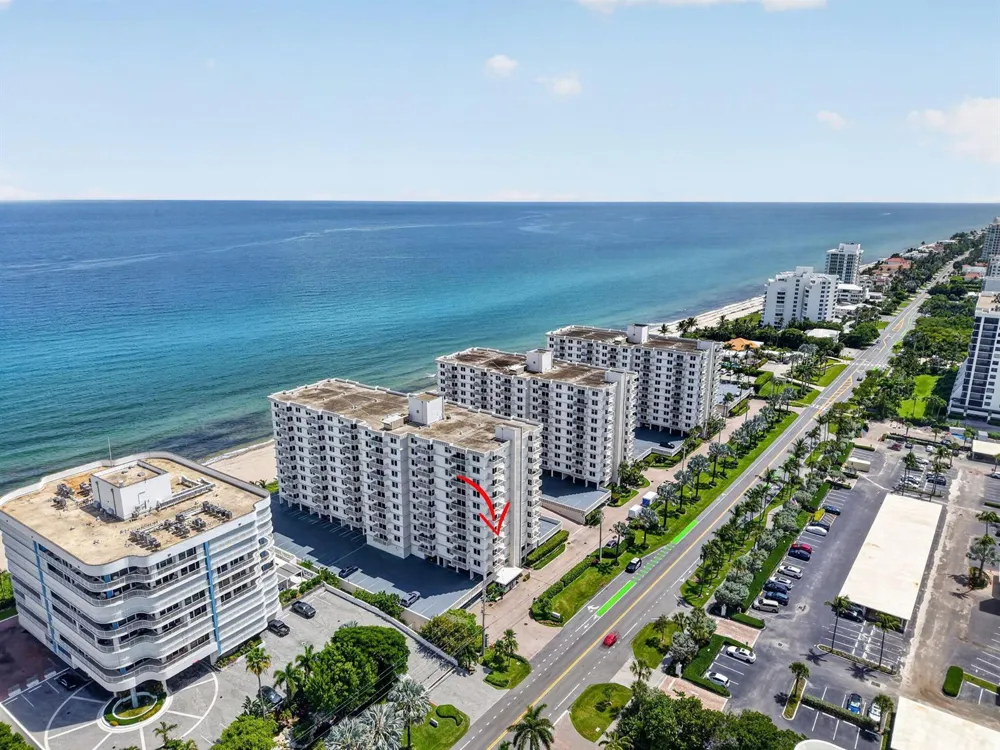 3215 S OCEAN BOULEVARD #302 Highland Beach, FL 33487