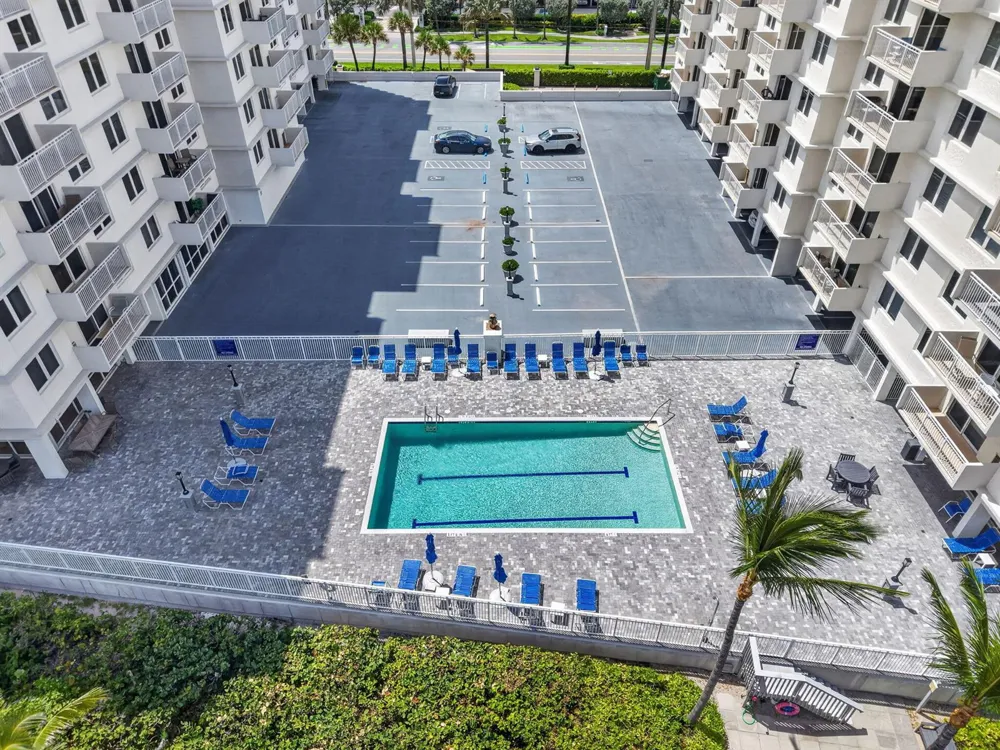 3215 S OCEAN BOULEVARD #302 Highland Beach, FL 33487
