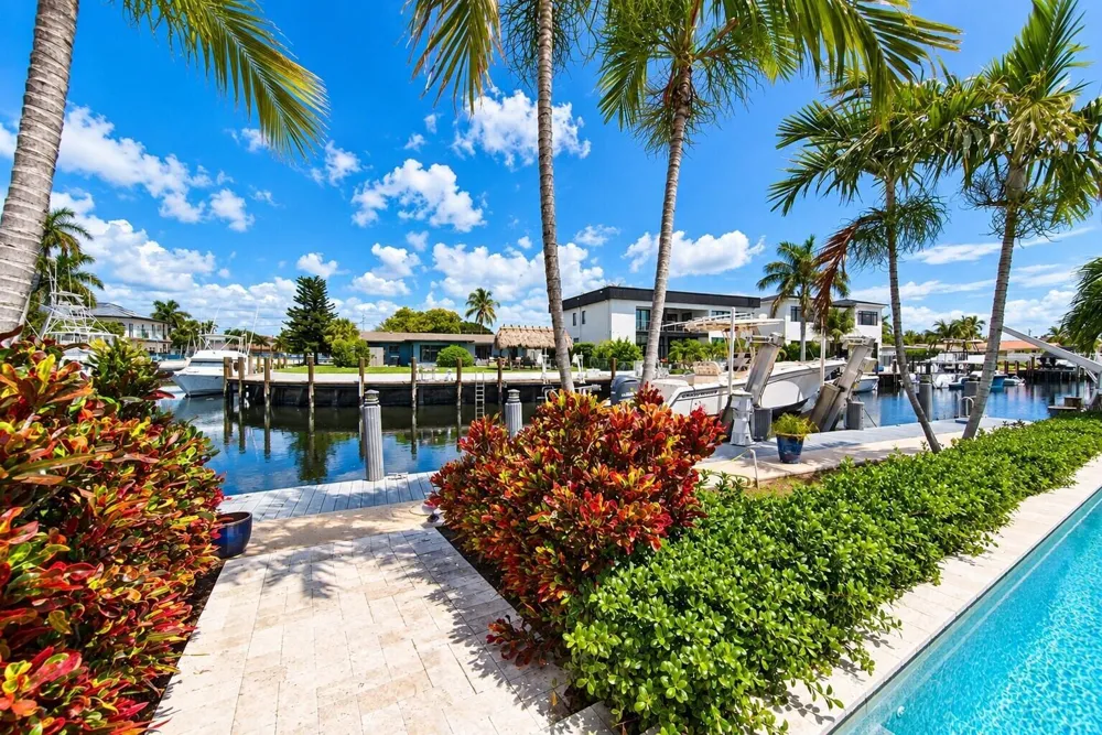 2401 NE 47TH STREET Lighthouse Point, FL 33064