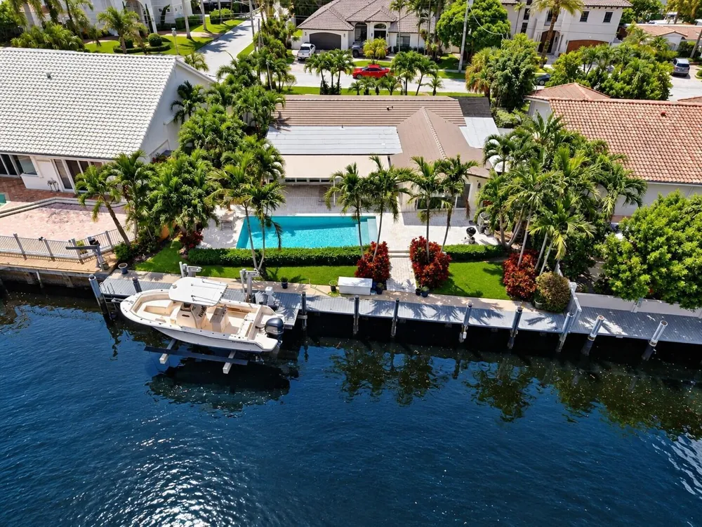 2401 NE 47TH STREET Lighthouse Point, FL 33064