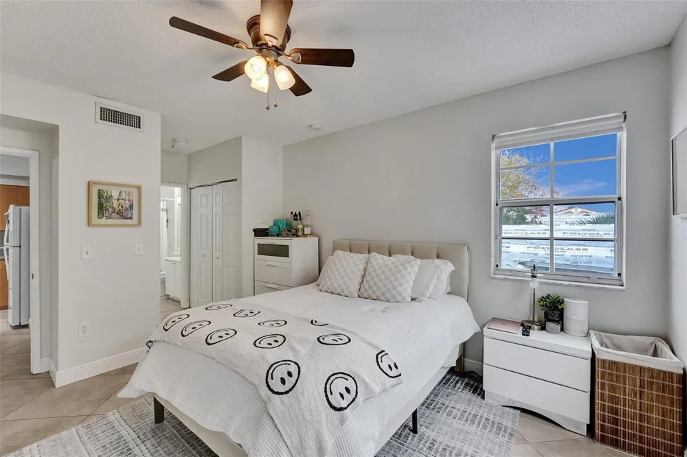7940 NOB HILL ROAD #304 Tamarac, FL 33321