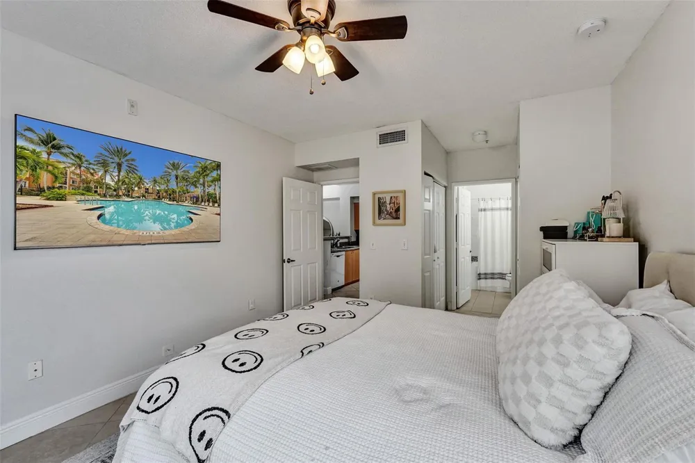 7940 NOB HILL ROAD #304 Tamarac, FL 33321