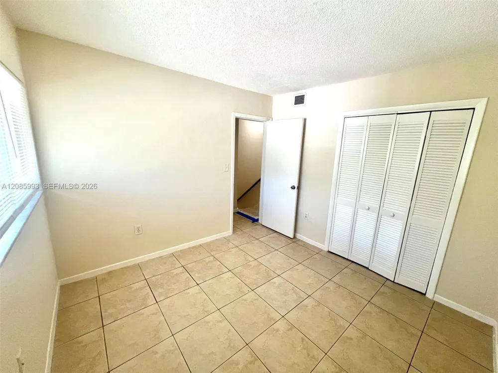 7626 NE 6th Ct #5 Miami, FL 33138