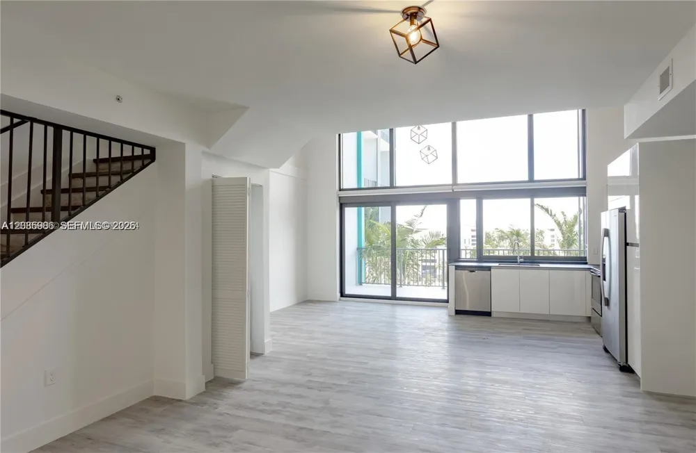 4400 Sunrise Blvd #S2-A Plantation, FL 33317