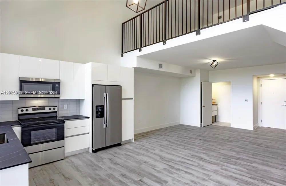 4400 Sunrise Blvd #S2-A Plantation, FL 33317