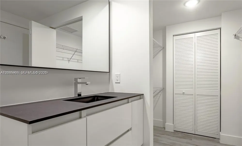 4400 Sunrise Blvd #S2-A Plantation, FL 33317