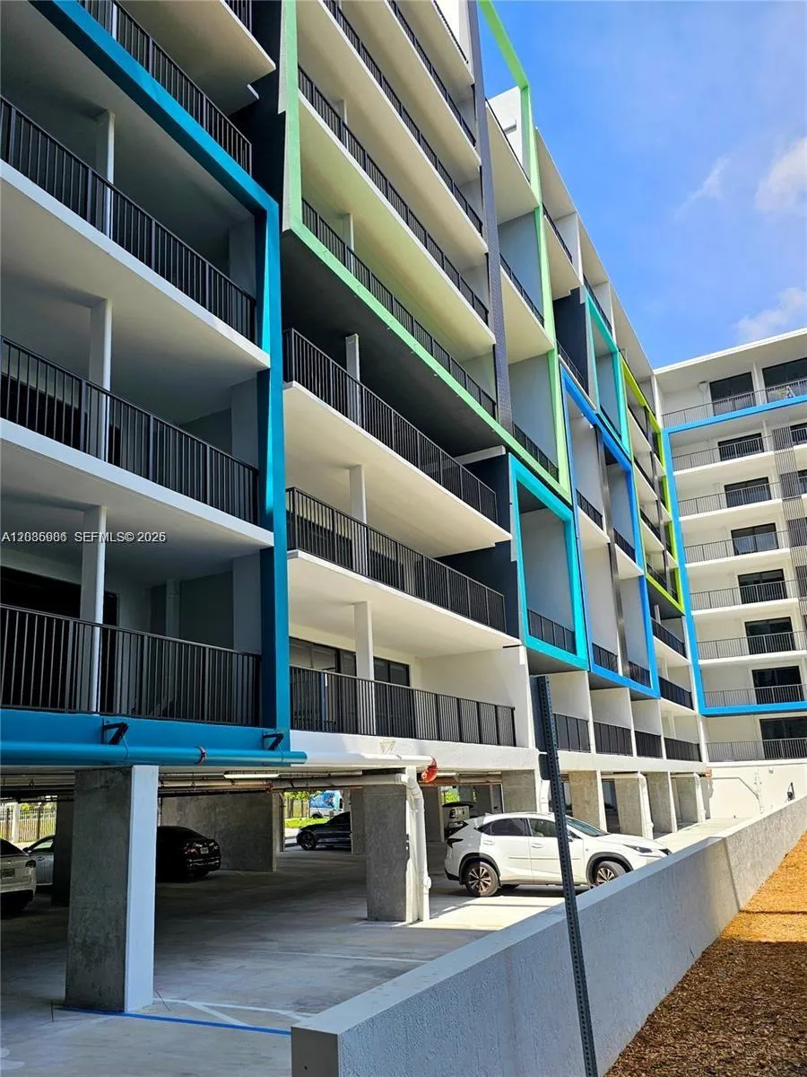 4400 Sunrise Blvd #S2-A Plantation, FL 33317