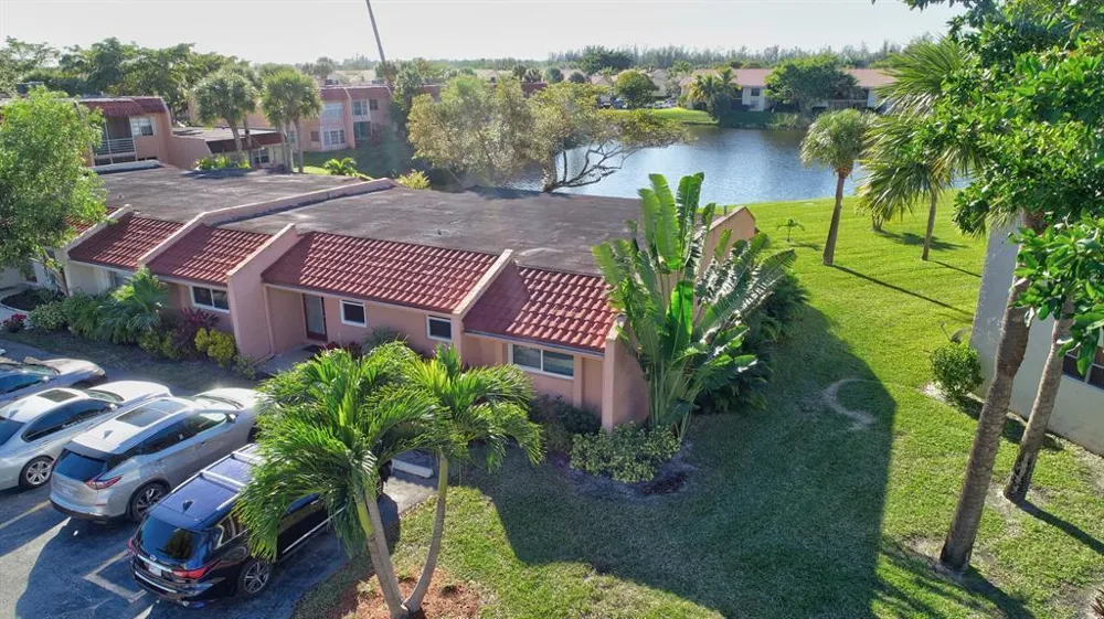 307 LAKE EVELYN DRIVE West Palm Beach, FL 33411