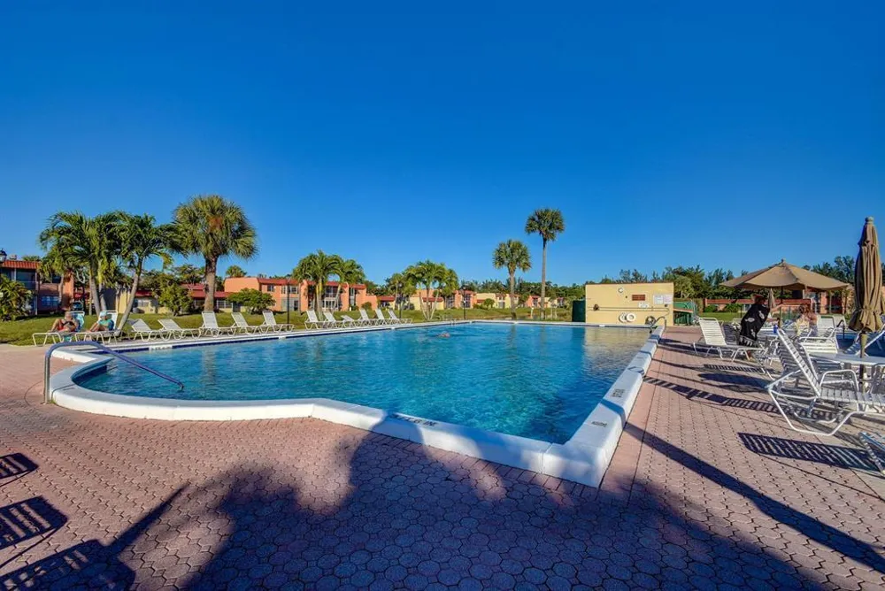 307 LAKE EVELYN DRIVE West Palm Beach, FL 33411